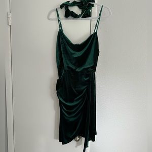 Lulus green emerald velvet dress